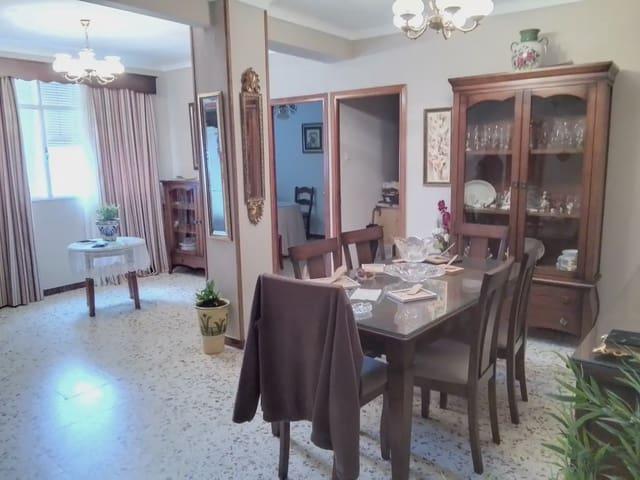 Casa en venta en Ubrique, Cádiz