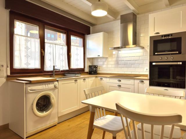 Casa en venta en Udías. CASA PARA ENTRAR A VIVIR EN UDIAS. Casas.