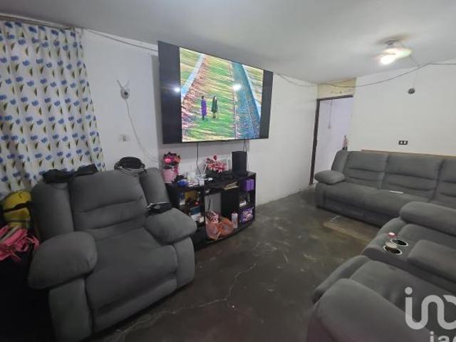 Casa en venta en U Vicente Guerrero, Iztapalapa, CDMX