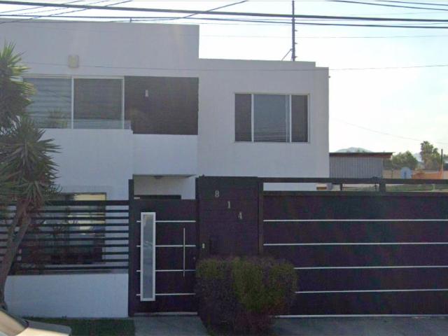Casa en venta en Ulbrich, Ensenada, Baja California