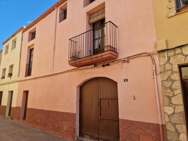 Casa en venta en Ulldemolins. Casa de pueblo en Ulldemolins Priorat. Casas.