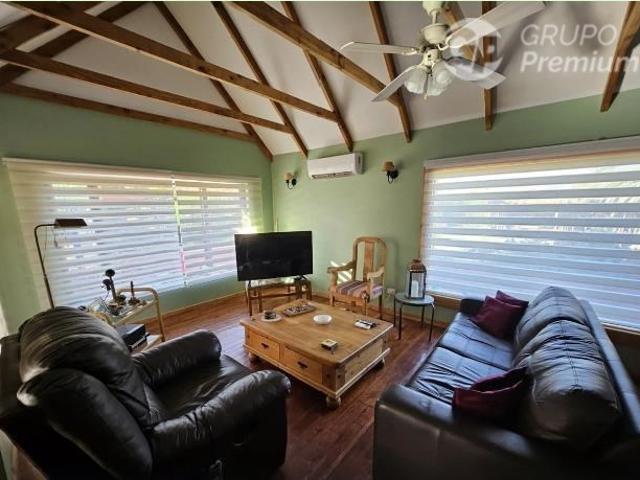 Casa en Venta en UN PARAISO PARA VIVIR EN FAMILIA Y COMPARTIR CON AMIGOS