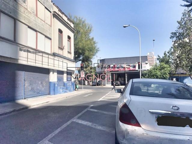 Casa en Venta en una cuadra de 10 de Julio