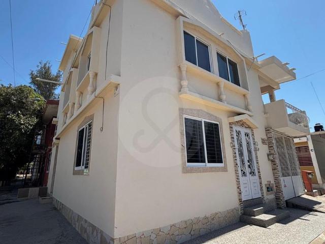 Casa en venta en Unidad habitacional INFONAVIT Playas 3 Rec?maras