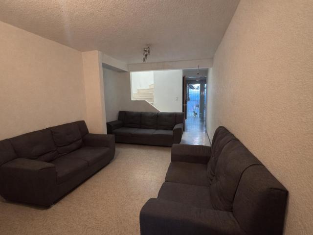 Casa en Venta en Unidad Habitacional Los H?roes Chalco