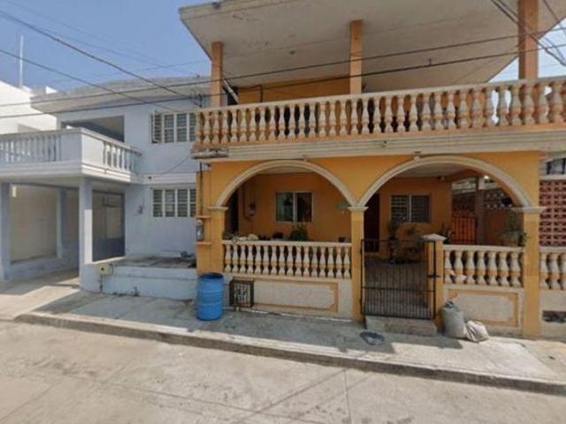 CASA EN VENTA EN UNIDAD MODELO, TAMPICO, TAMAULIPAS