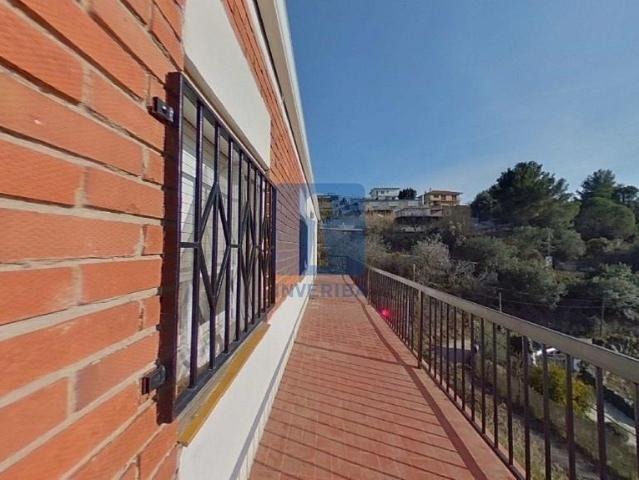 Casa en venta en urbanización Rives Blaves, Olesa de Montserrat, de 151 m² 5 habitaciones por 165.460