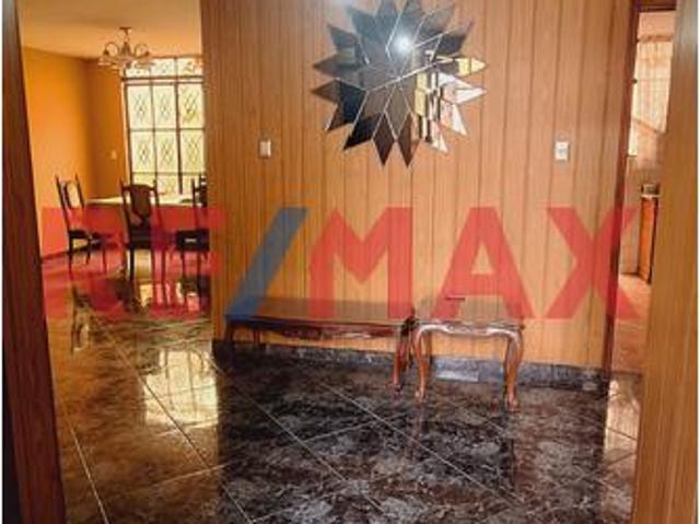 Casa En Venta En Urbanización San Joaquín – Bellavista