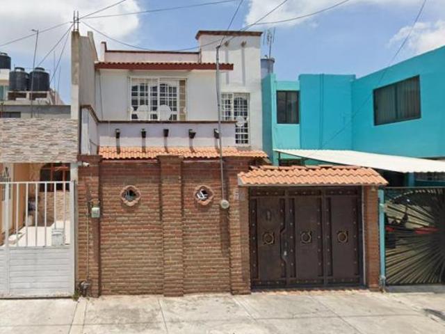 Casa en Venta en Uroboro #52