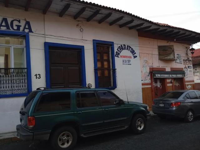 Casa en venta en Uruapan Centro, amplia y accesible