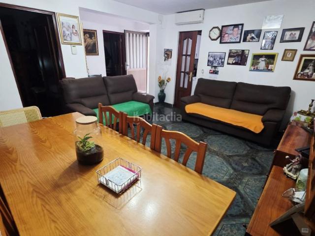 Casa en venta en Vacarisses. CASA CON PISCINA Y ESPACIO PARA NEGOCIO VACARISSES. Casas.
