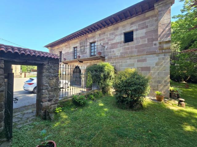 Casa en venta en Valdáliga. CASONA CÁNTABRA DEL SIGLO XVII. Casas.