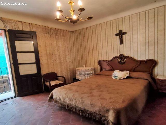 Casa en Venta en Valdealgorfa, Teruel