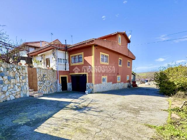 Casa en venta en Valdeavero. Casa en venta en Valdeavero. Casas.