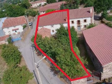 Casa en Venta en Valdeolea