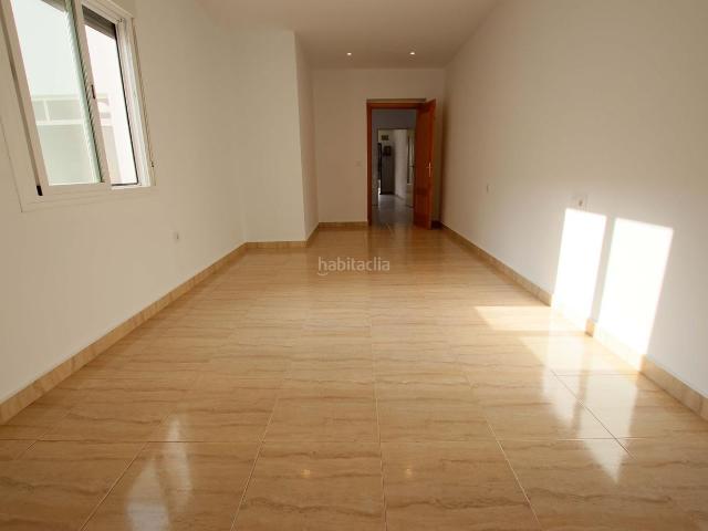 Casa en venta en Valdelacalzada. CASA CON COCHERA EN VALDELACALZADA. Casas.