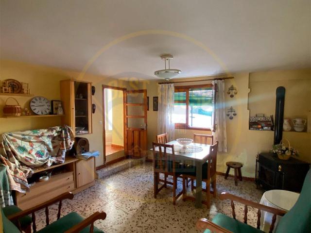 CASA EN VENTA EN VALDEMORO SIERRA
