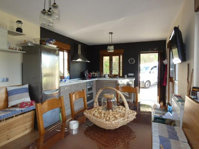 Casa en venta en Valdés. VENTA DE CASA CON 2.000 M2 DE PARCELA. Casas.