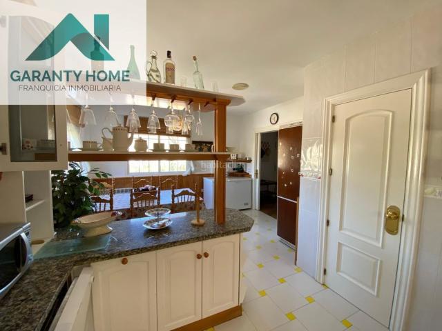 Casa en venta en Valdepeñas de Jaén. Casa de campo en Valdepeñas de Jaén con parcela, piscina y vistas. Casas Valdepeñas de.