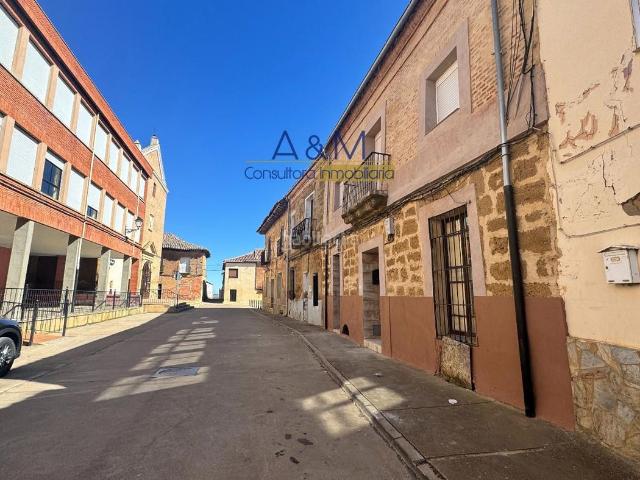 Casa en venta en Valderas. CASA REFORMADA EN VENTA EN VALDERAS LEON. Casas.