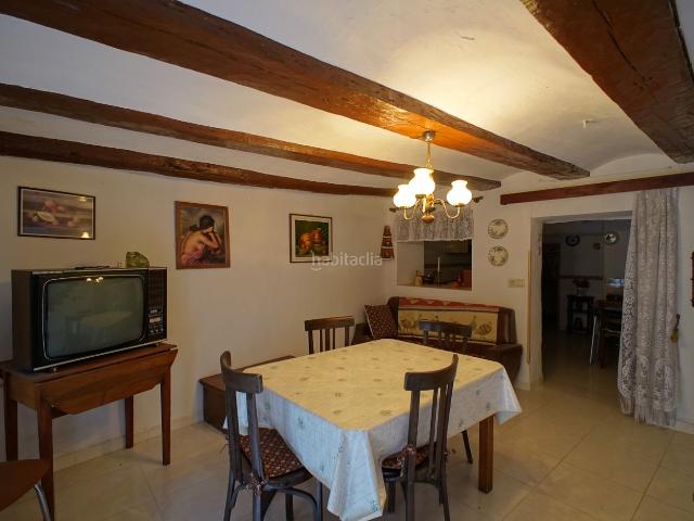 Casa en venta en Valderrobres. Casas.
