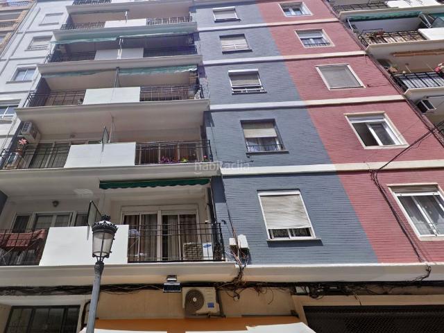Casa en venta en Valencia, Mont Olivet. Casas.