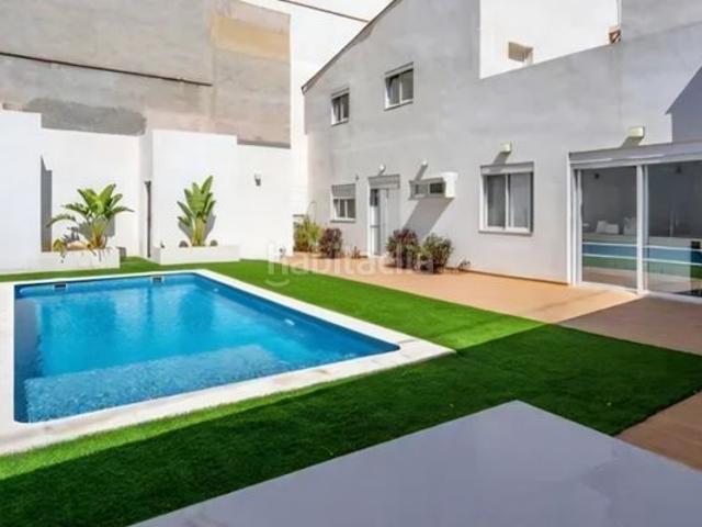 Casa en venta en Valencia, Natzaret. Casas.
