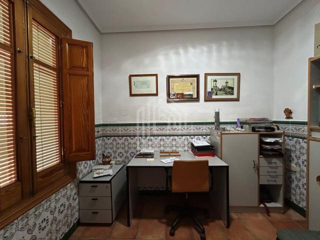Casa en venta en Valencia, Barrio Benicalap. Casas.