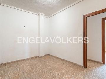 Casa en venta en Valencia, Favara. OPORTUNIDAD DE CASA INDEPENDIENTE EN PATRAIX. Casas.