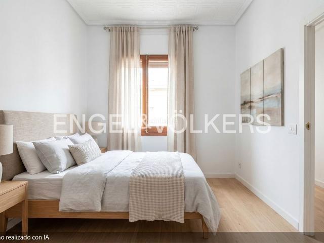 Casa en venta en Valencia, Favara. OPORTUNIDAD DE CASA INDEPENDIENTE EN PATRAIX. Casas.