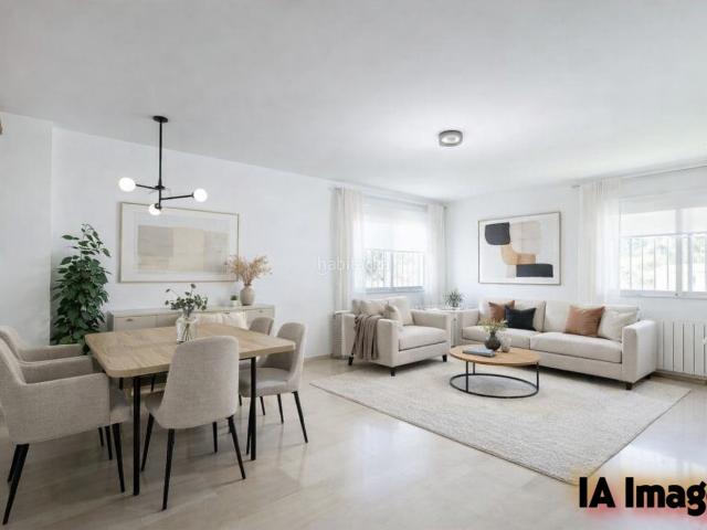 Casa en venta en Valencia, Benimàmet. ¡Estupenda Casa en Venta en Benimámet!. Casas.