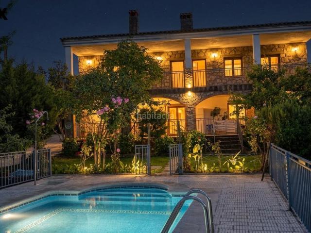 Casa en venta en Valencia de Alcántara. Complejo de Turismo Rural en Funcionamiento con 3 Casas, Piscina y Huerto Aceña de la Borrega Cáceres. Casas Valencia de.