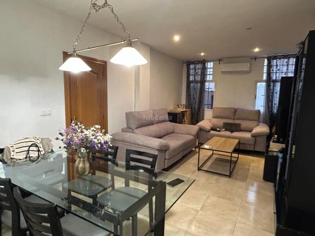 Casa en venta en Valencia, El Cabanyal El Canyamelar. OPORTUNIDAD. EN PLENO CORAZON DEL CABAÑAL. DOS CASAS COMPLETAS A LA VENTA. Casas.