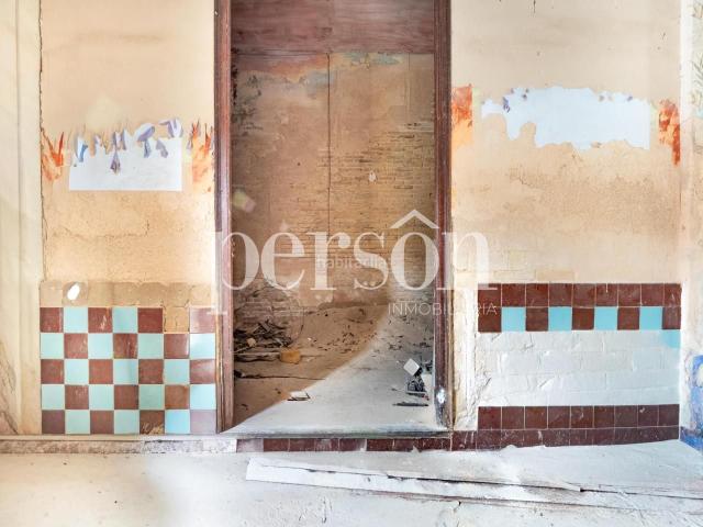Casa en venta en Valencia, Pinedo. Casa para reformar en Pinedo a pocos minutos del mar. Casas.