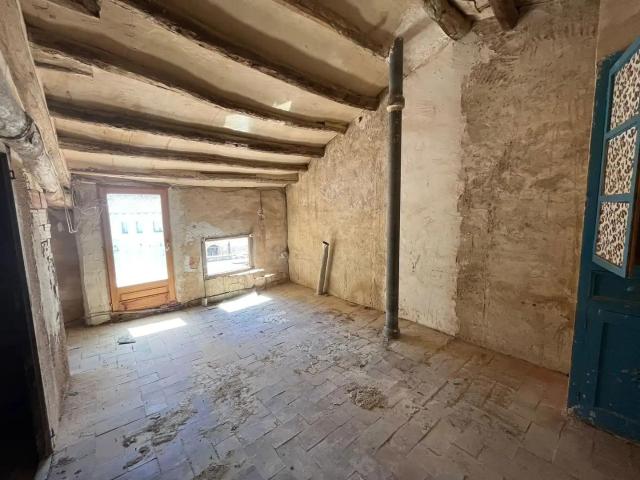 Casa en venta en Valjunquera Teruel