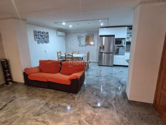 Casa en venta en Vall d´Uixó la. SE VENDE MAGNIFICA CASA EN EL BARRIO TOLEDO PARA ENTRAR A VIVIR MUY ECONOMICA. Casas Vall d´Uixó.