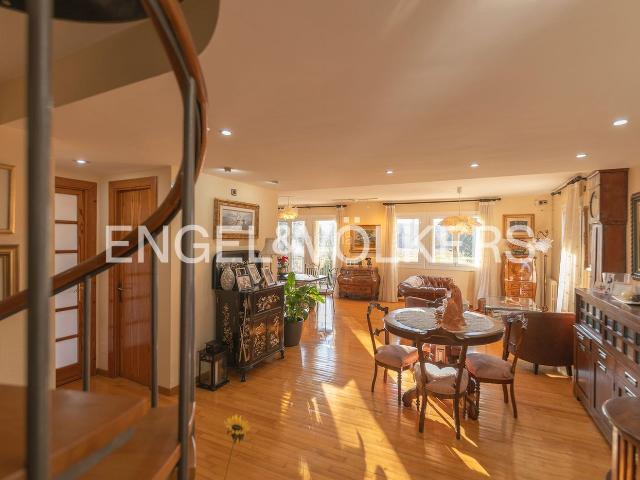 Casa en venta en Vall d´en Bas La. Casa independiente en un entorno único. Casas Vall d´en Bas.