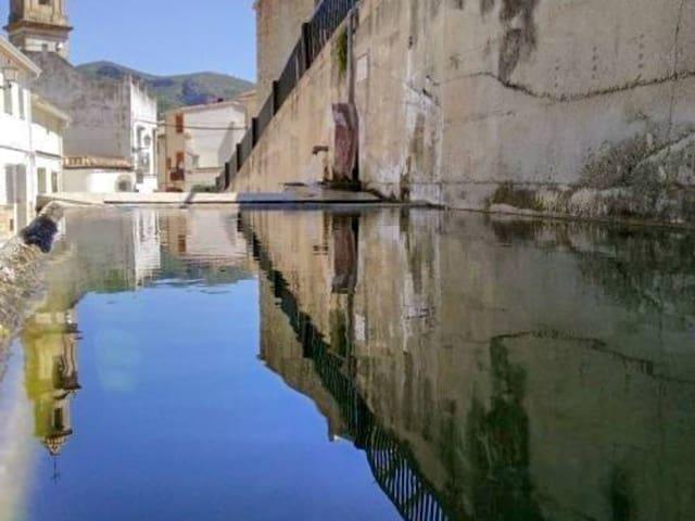 Casa en venta en Vall de Gallinera, Alicante