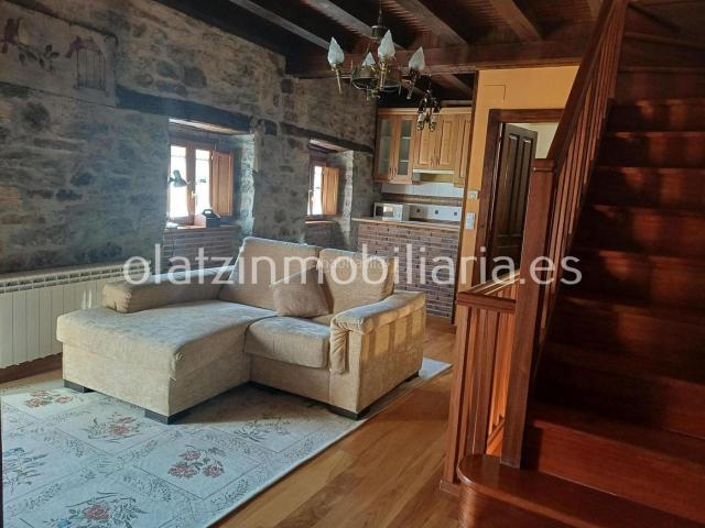 Casa en venta en Valle de Mena. Casa en venta en Entrambasaguas, 4 dormitorios. Casas Valle de.