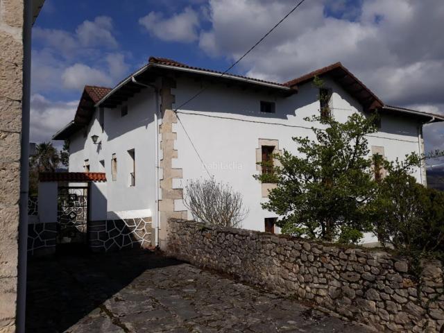 Casa en venta en Valle de Mena. EN VENTA PRECIOSA PROPIEDAD EN EL VALLE DE MENA. Casas Valle de.