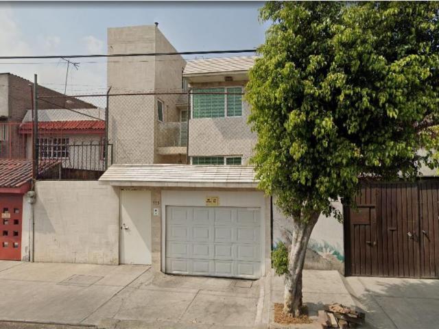 Casa en venta en Valle de Aragón 3ra. Sección Oriente, Ecatepec de Morelos, México
