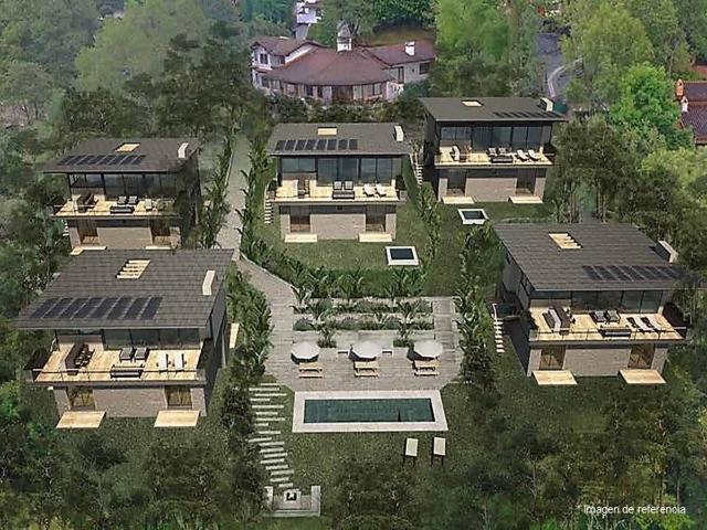 Casa en venta en Valle de Bravo, Valle de Bravo, México