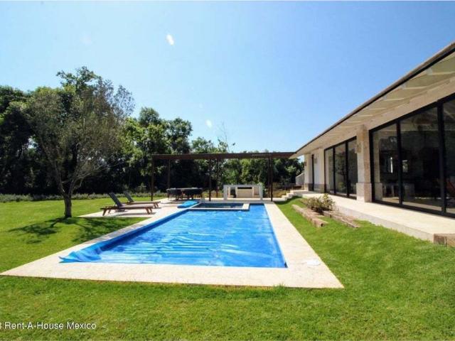 Casa en venta en Valle de Bravo, Valle de Bravo, México