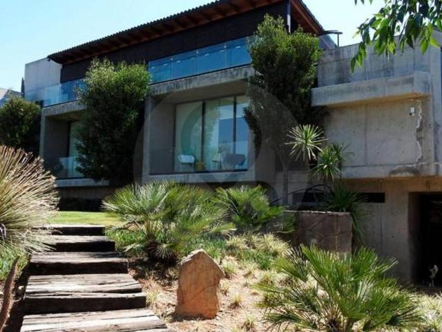 Casa en venta en Valle de Bravo