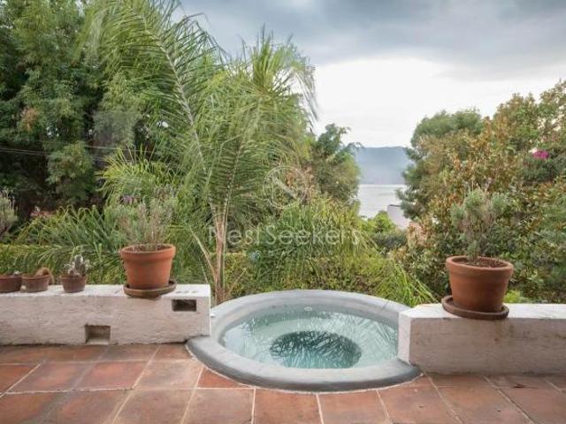 Casa en venta en Valle de Bravo