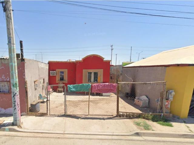 Casa en venta en Valle de las Misiones, Mexicali, Baja California