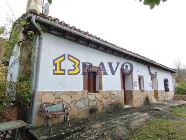 Casa en venta en Valle de Losa. CASA ADOSADA DE PUEBLO RESTAURADA EN EL VALLE DE LOSA. Casas Valle de.