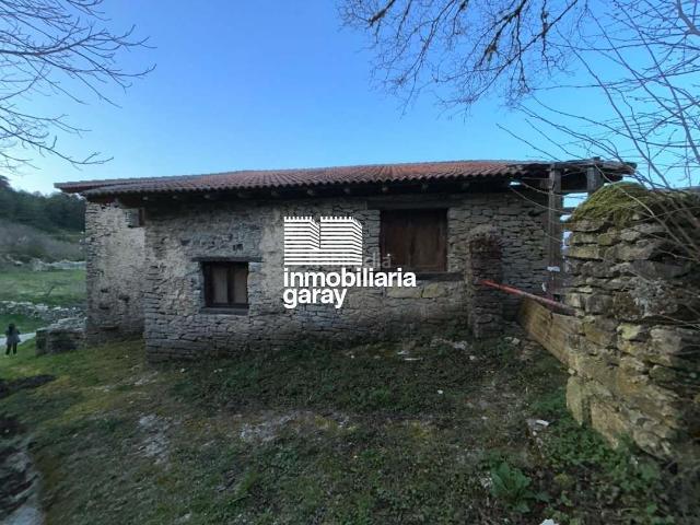 Casa en venta en Valle de Losa. CASA EN VENTA EN EXCLUSIVA EN GARAY. Casas Valle de.
