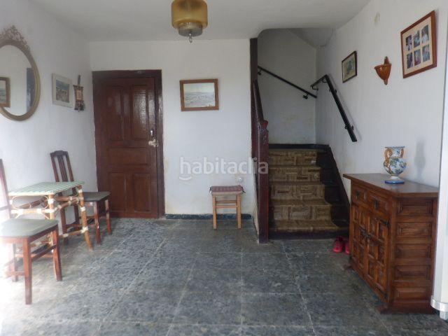 Casa en venta en Valle de Valdebezana. CASA DE PUEBLO CON TERRENO. Casas Valle de.
