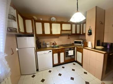Casa en venta en Valle de Valdebezana. En SoncilloValle de Valdebezana casa con terreno, SE ESCUCHAN OFERTAS IDEAL PARA TURISMO RURAL. Casas Valle de.
